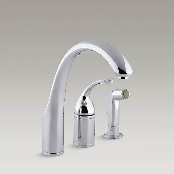 Forté Kitchen Sink Faucet With Sidespray